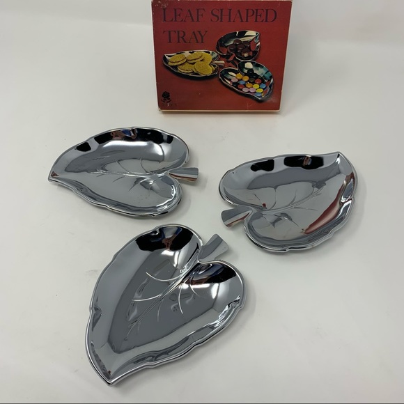 Other - 3-pc Leaf Shaped Tray Set